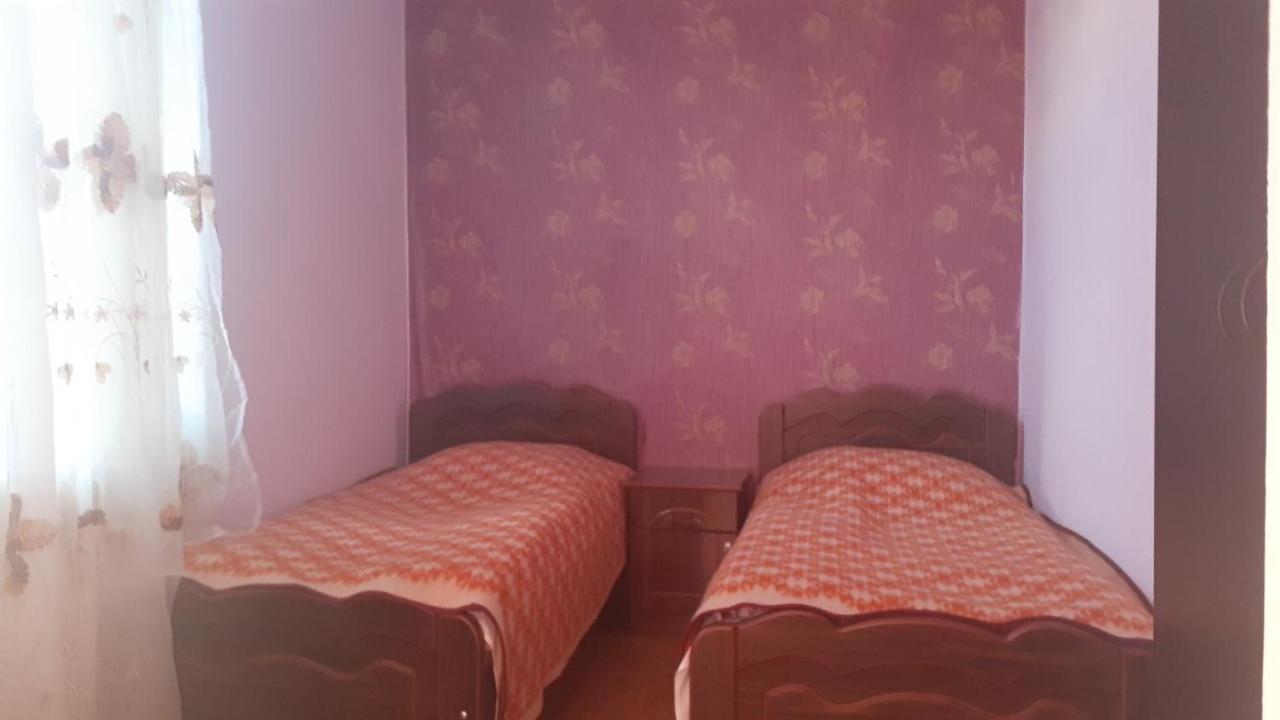 Chveni Ezo Hotel Ambrolauri Buitenkant foto
