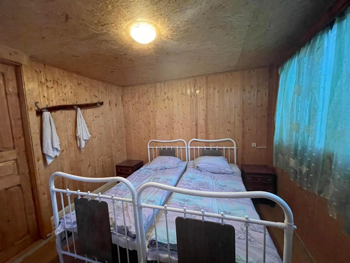 Chveni Ezo Hotel Ambrolauri Buitenkant foto
