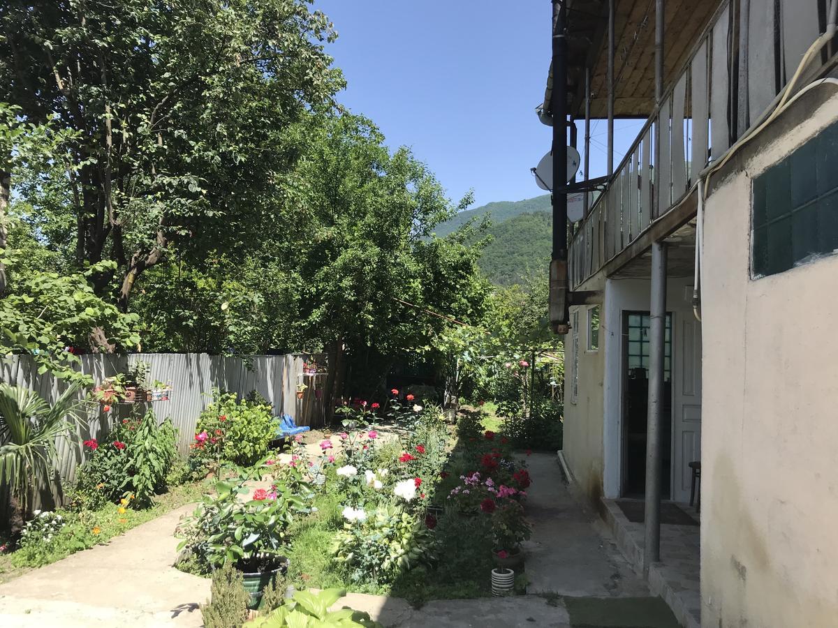 Chveni Ezo Hotel Ambrolauri Buitenkant foto