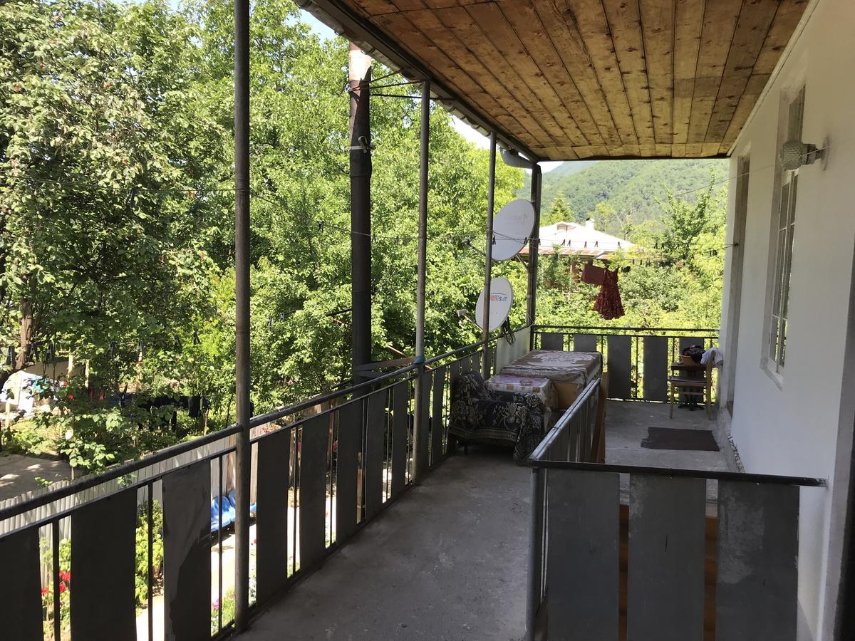 Chveni Ezo Hotel Ambrolauri Buitenkant foto